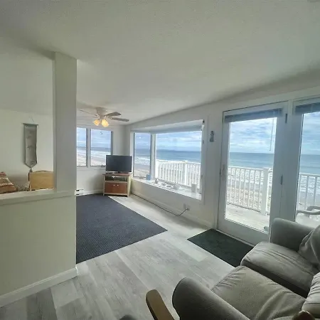 Oceanfront Wells Beach Condo - Ocean Surf #5